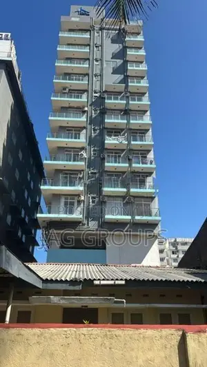 3BR Luxury Apartment-Mount Lavinia