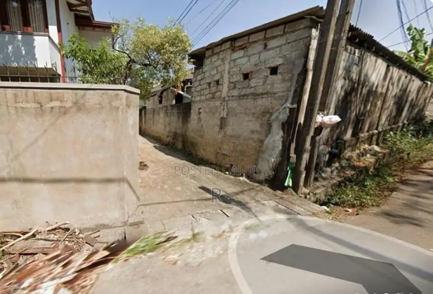 Lands for Sale in Nawala