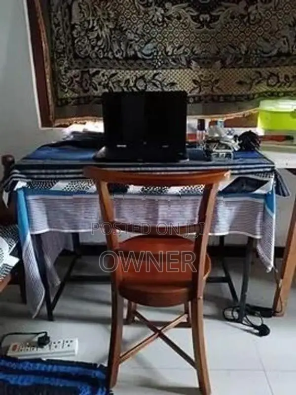Sharing Room For Rent In Borella- Boys Only