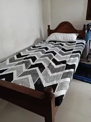 Sharing Room For Rent In Borella- Boys Only