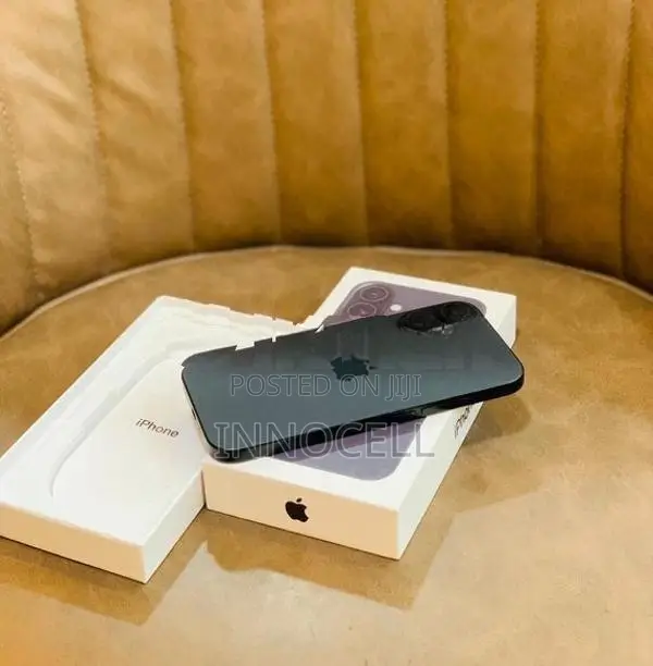 Apple iPhone 16 128GB (Used)