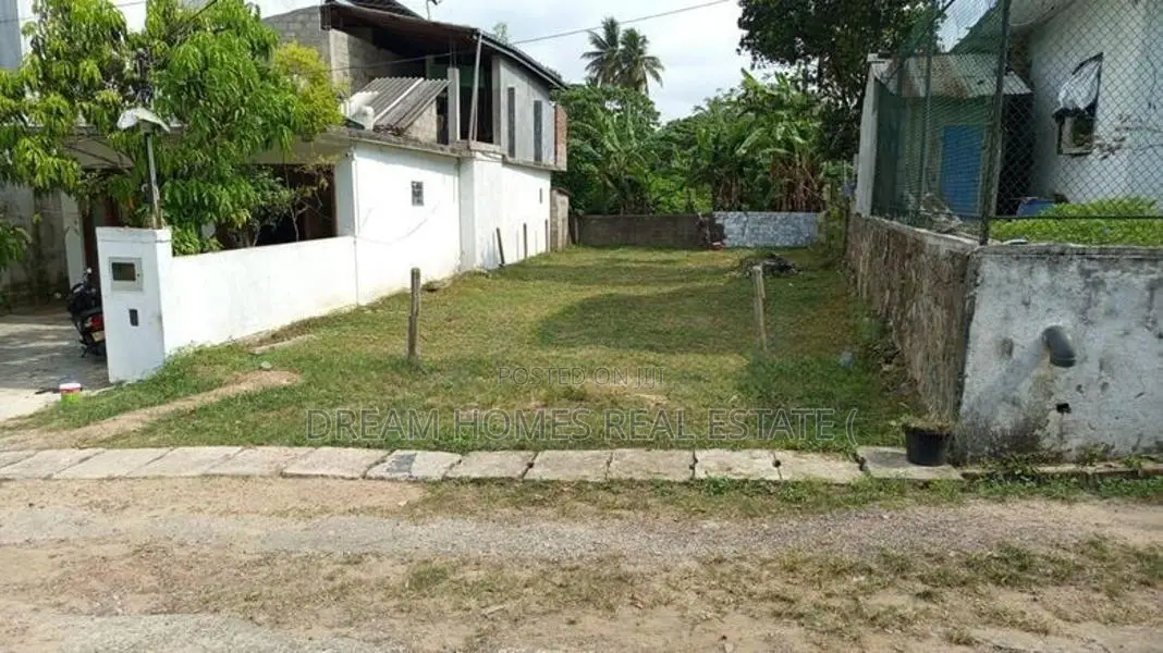 Prime Land for Sale – Koswatta Battaramulla Border
