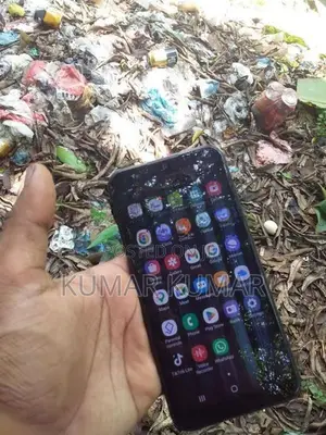 Samsung Galaxy A01 16GB (Used)