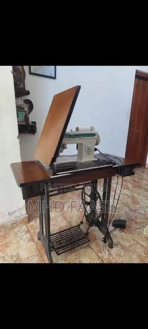974N Singer Stitching Machine