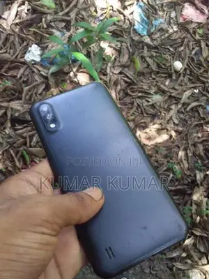 Samsung Galaxy A01 16GB (Used)