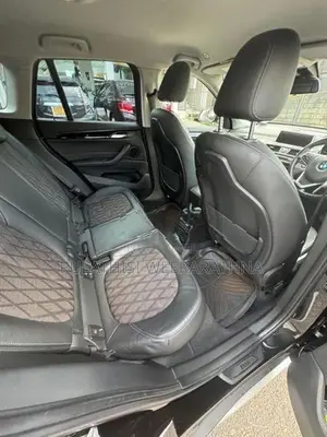 BMW X1 18i s drive 2016
