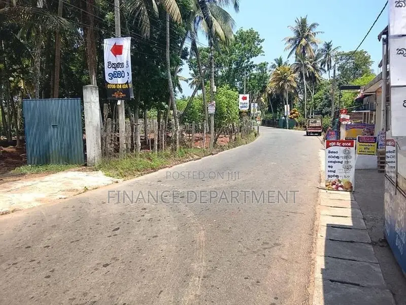 Luxury Land for Sale in Panadura Hirana 457 Bus Road