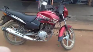 Yamaha YBR 125 2012