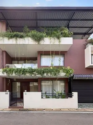 EXCLUSIVE FULLY FURNISHED SIGNATURE HOUSE AT THALAWATHUGODA