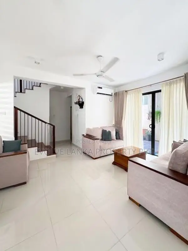 EXCLUSIVE FULLY FURNISHED SIGNATURE HOUSE AT THALAWATHUGODA
