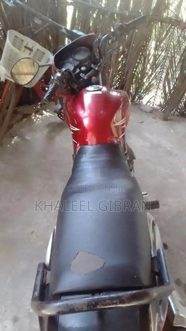 Yamaha YBR 125 2012