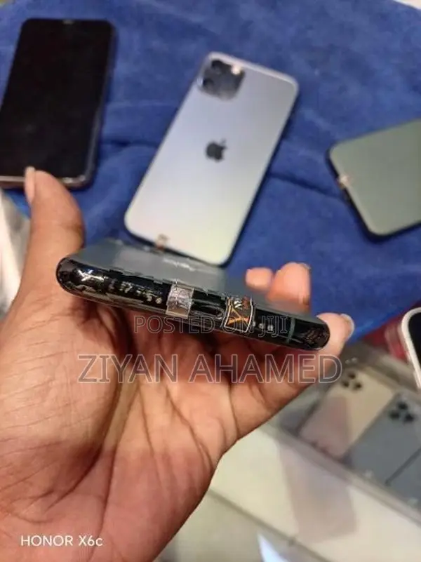 Apple iPhone 11 Pro (Used)
