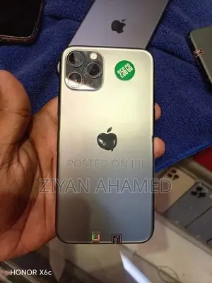 Apple iPhone 11 Pro (Used)