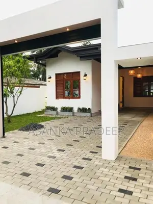 අලුතින්ම ඉදිකරන ලද වටිනා තනිමහල් නිවස ගොඩගම නගරයෙන් විකිනීමට