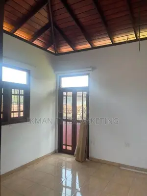 Commercial Property for Rent in Wattala