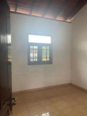 Commercial Property for Rent in Wattala