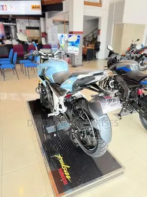 Bajaj Pulsar N160 Premium 2026