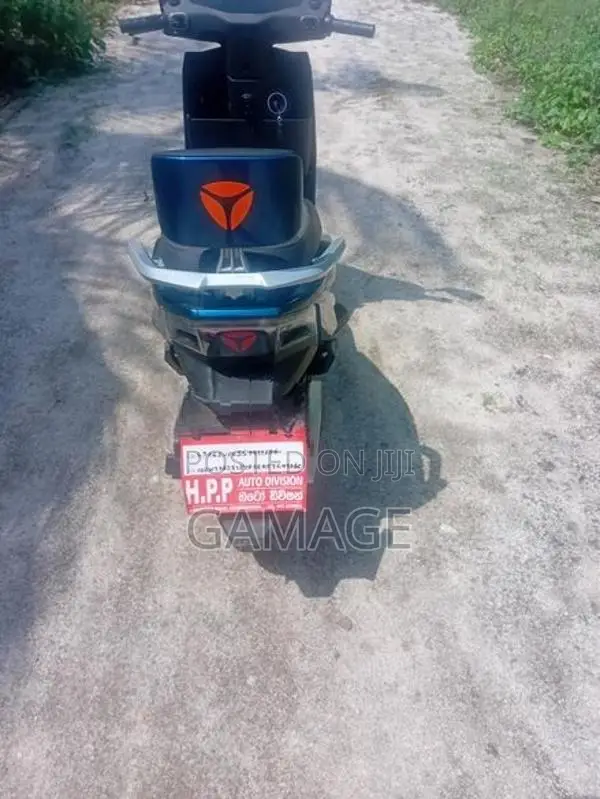 Yadea T5 2025