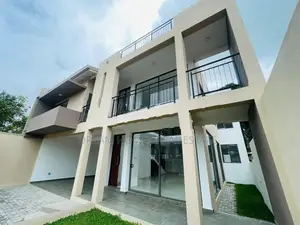 Modern Luxury House with Rooftop for Sale – Kesbewa