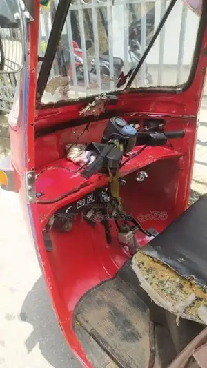 Bajaj RE Three Wheeler 2007