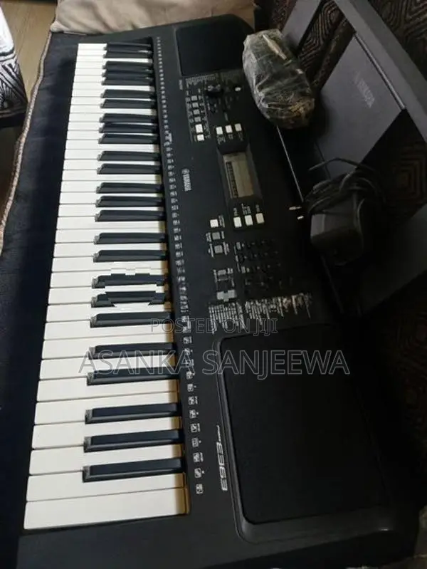Yamaha PSR E363 Keyboard