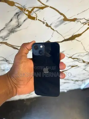 Apple iPhone 13 (Used)