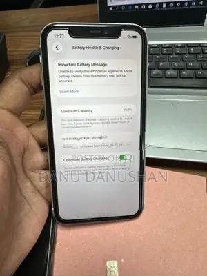 Apple iPhone 11 (Used)