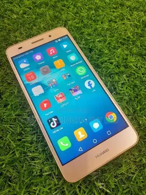 Huawei Y6 (Used)