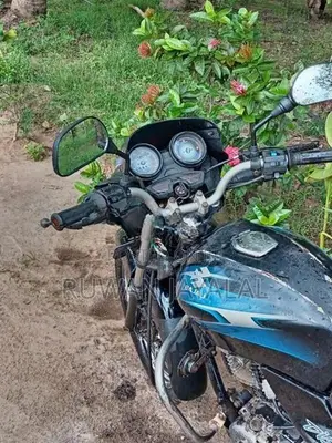 Bajaj Discover 125 2007