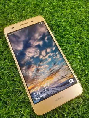Huawei Y6 (Used)