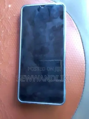 Samsung Galaxy A06 (Used)