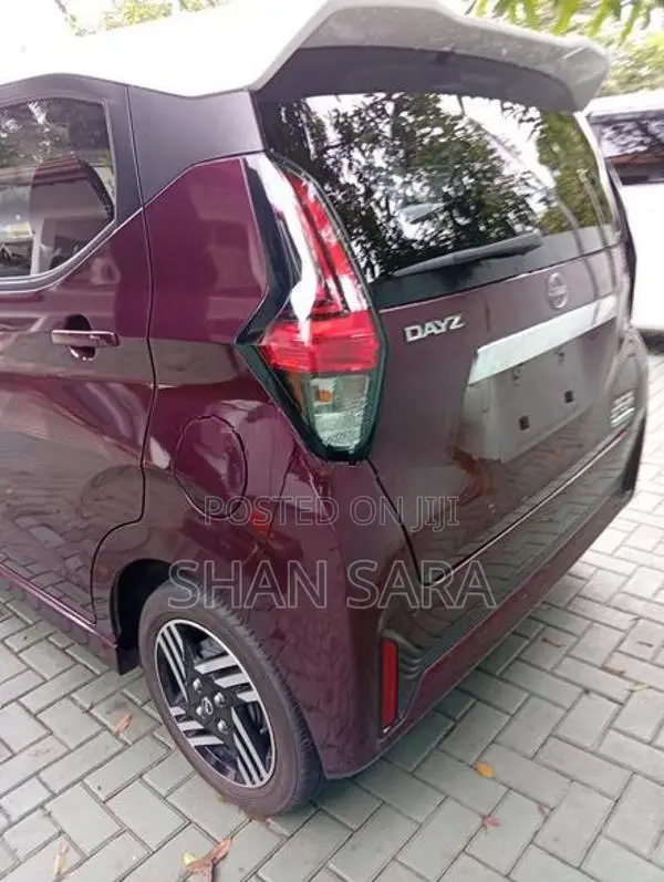 Nissan Dayz Highway Star 2024