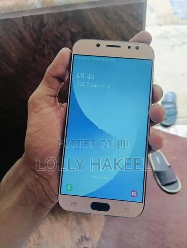 Samsung Galaxy J7 (Used)