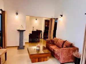 House for Sale – Close to Athurugiriya Highway Access