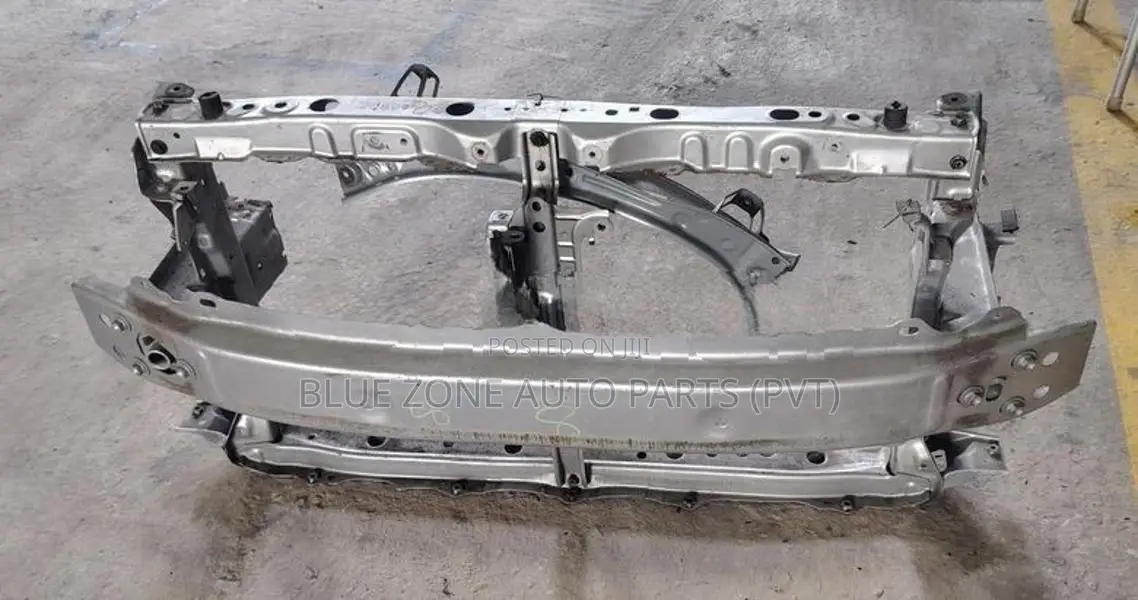 Toyota Aqua Front Panel Cuts