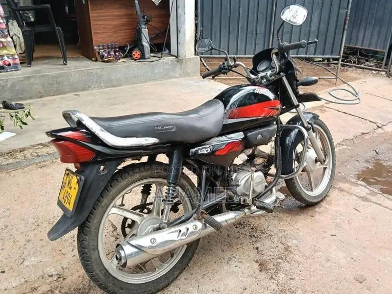 Hero HF Deluxe 2011