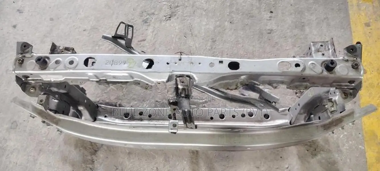 Toyota Aqua Front Panel Cuts