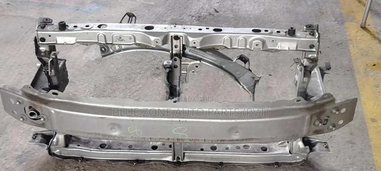 Toyota Aqua Front Panel Cuts