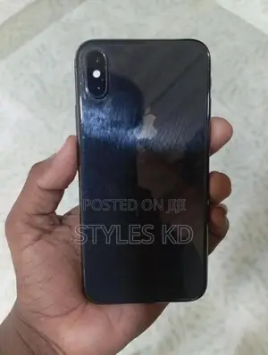 Apple iPhone X (Used)