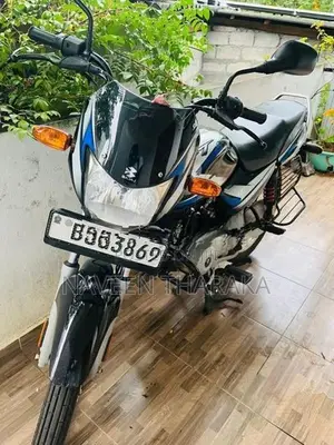 Bajaj CT100 2024