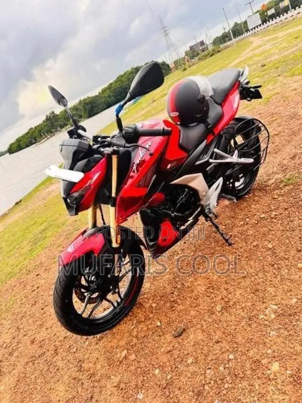 Bajaj Pulsar N160 2025