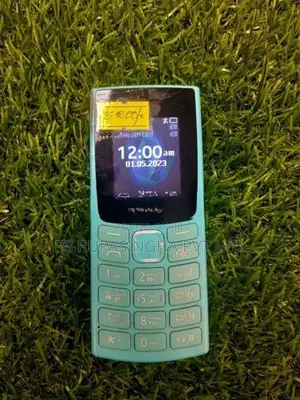 Nokia 105 Button Phone (Used)
