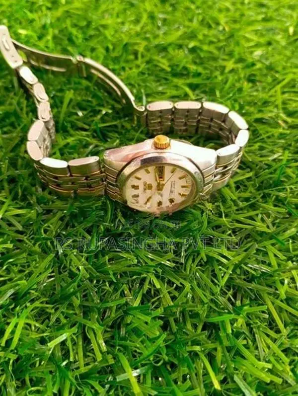 Seiko Ladies Hand Watch