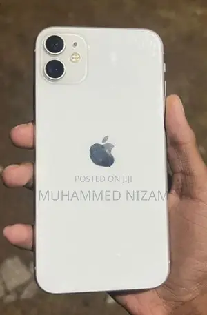 Apple iPhone 11 (Used)