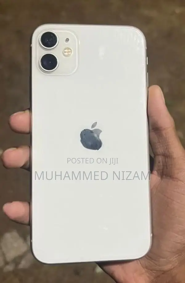 Apple iPhone 11 (Used)