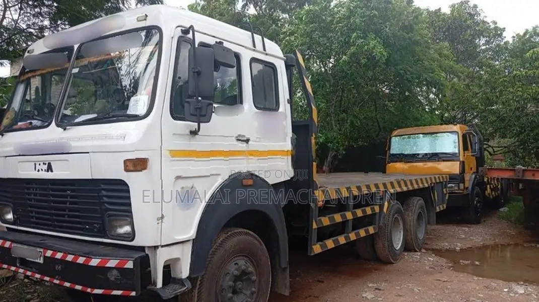 Tata LPT 2004