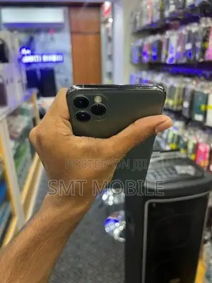 Apple iPhone 11 Pro Max (Used)