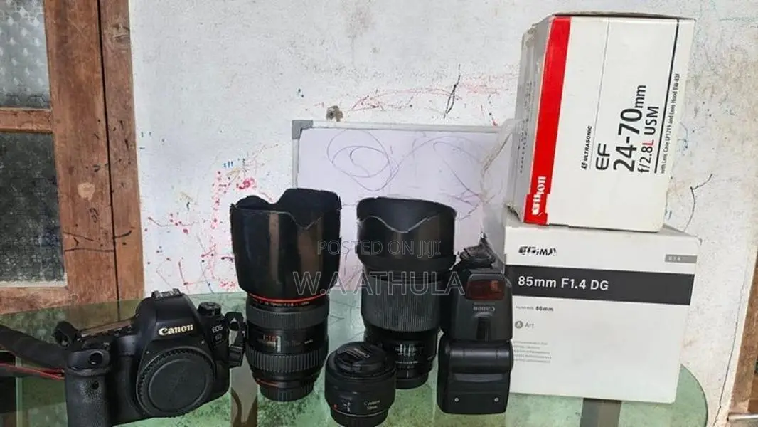 Canon 6D Mark 2 Camera Set