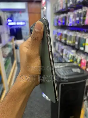Apple iPhone 11 Pro Max (Used)