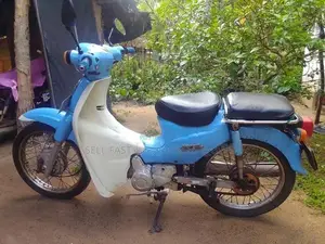 Honda Super Cub 2011